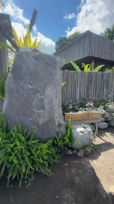 Batur Natural Hot Spring Guide: Pools, Hours, Privacy